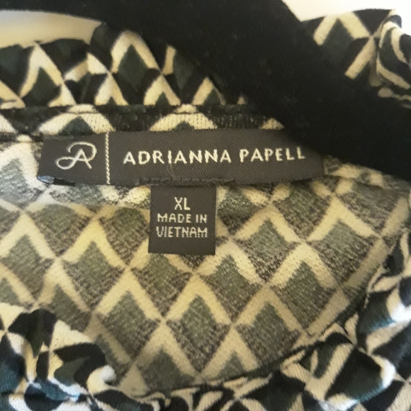 Adriana Papell knit top - Picture 7 of 10